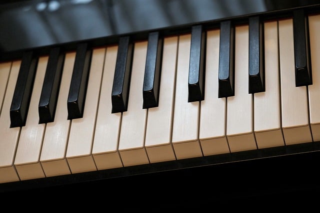 I love music.